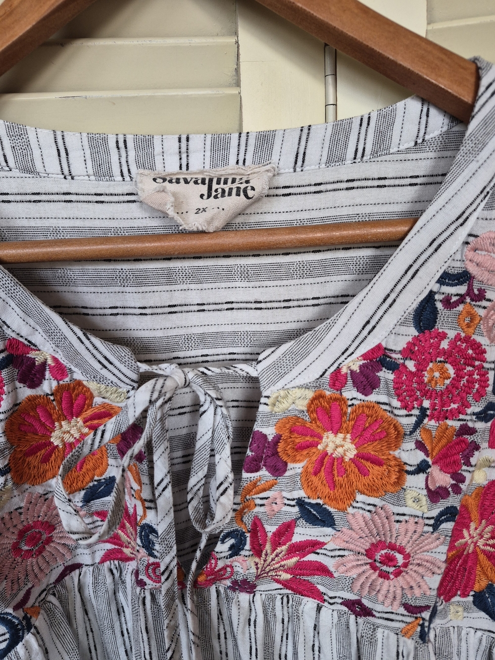 Savannah Jane Floral Embroidered Babydoll Top Size 2XL - Picture 3 of 5